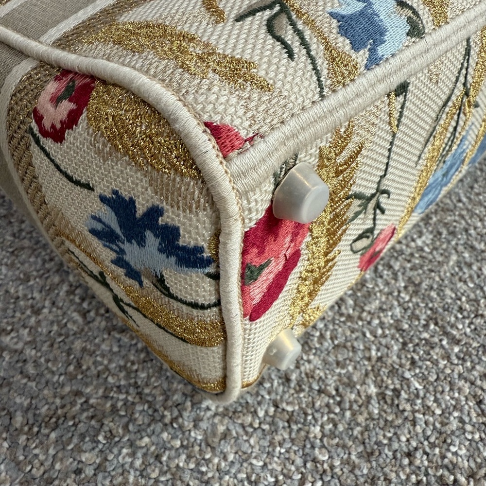 Dior Mini Floral Canvas Bag - Picture 5 of 15